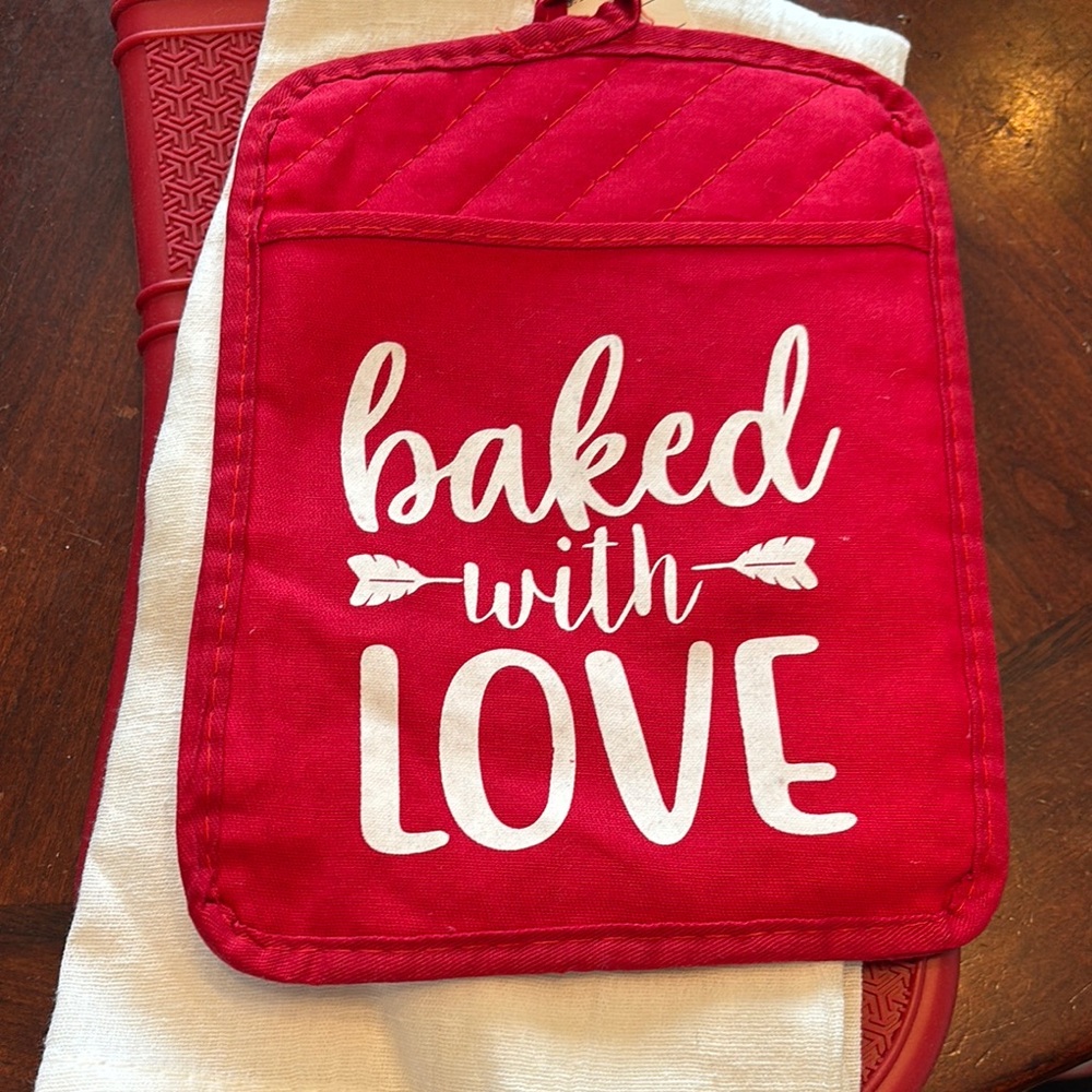 Whimsical theme Red Pot Holder with oven mitt and kitchen towel set
